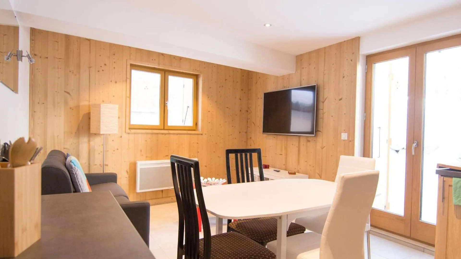 2 Pieces 6 Pers, Terrasse, Parking, Animaux Acceptes - Fr-1-263-539 Apartment Valloire France